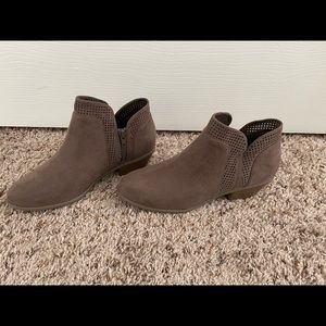 Old navy ankle boots